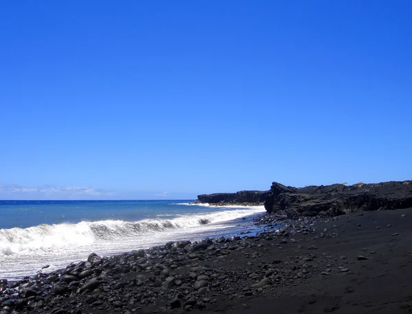 Playa de arena negra Kiamu, Hawai —  Fotos de Stock