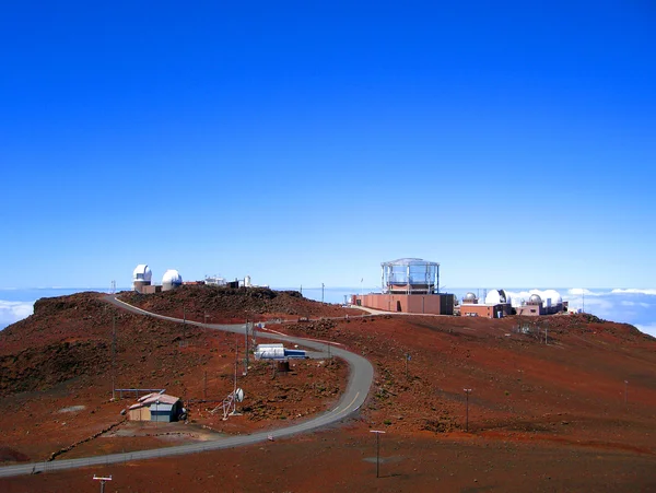 基于地面望远镜，毛伊岛夏威夷 — 图库照片