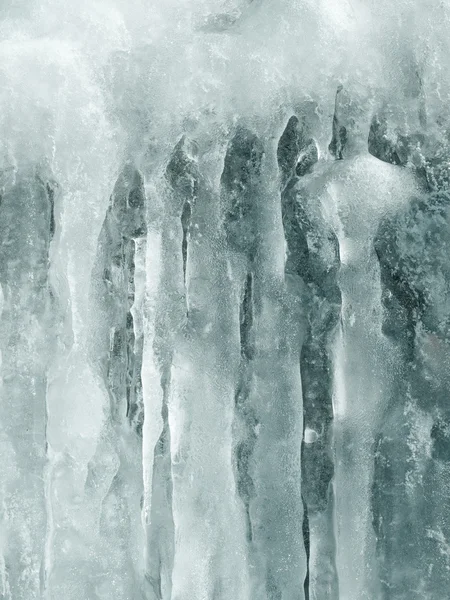 Eisstalaktit — Stockfoto