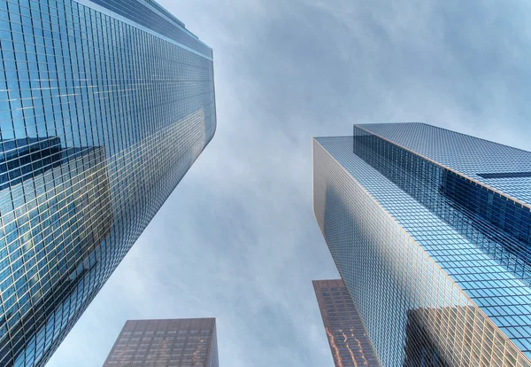 Modern skyscapers — Stock Photo, Image