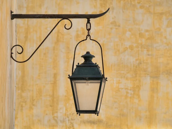 Ретро лампа — стокове фото