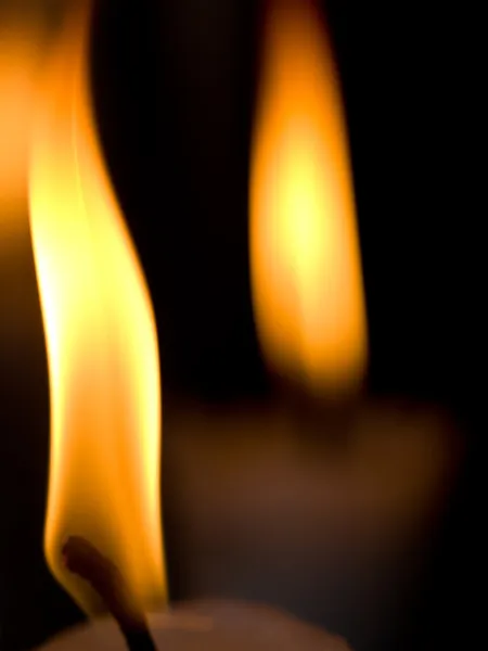 Свечи горят — стоковое фото
