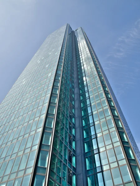 Modern glass skycraper — Stock Photo, Image