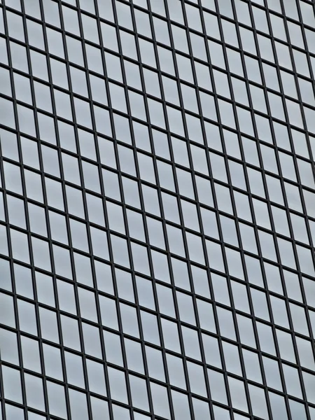 Стеклянный небоскреб — стоковое фото