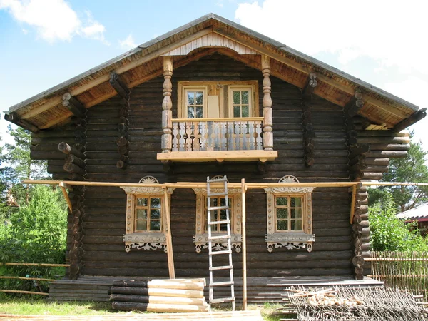 À la russe. blockhaus en bois — Photo
