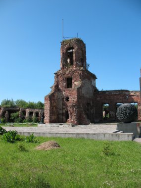 terk edilmiş bir kilisede. schlisselburg Kalesi