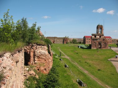 terk edilmiş bir kilisede. schlisselburg Kalesi