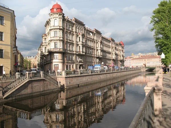 सेंट पीटर्सबर्ग चॅनेल ग्रीबॉयडोव्ह दृश्य — स्टॉक फोटो, इमेज