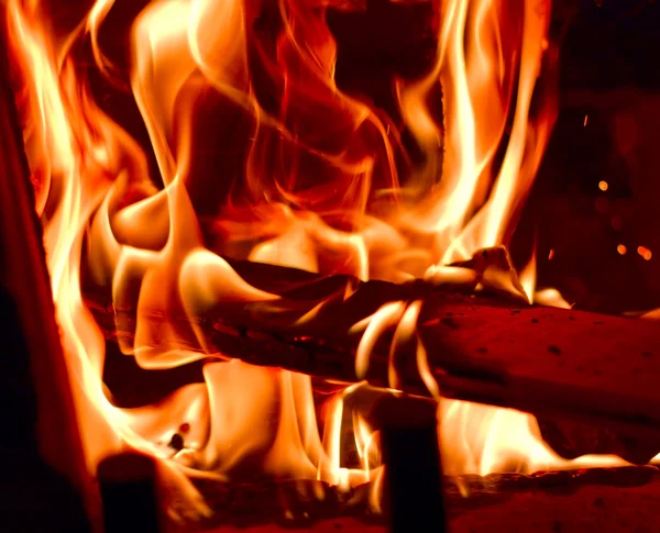 Огонь smokey огня — стоковое фото
