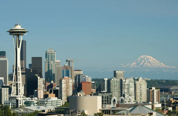 Seattle Space Needle Mt. Rainier — Stockfoto