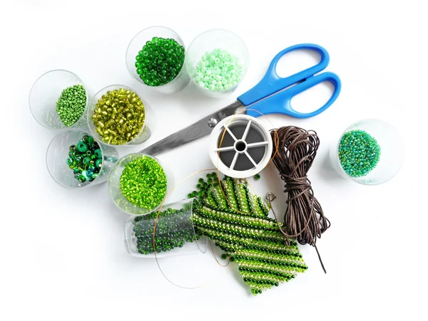 Green beads — Stock Photo, Image