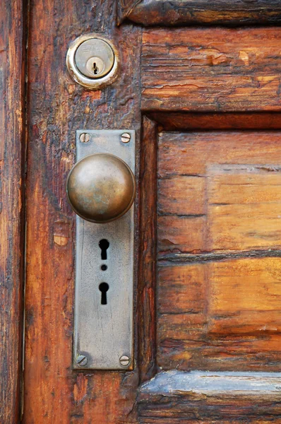 Antika dörrhandtaget Royaltyfria Stockfoton