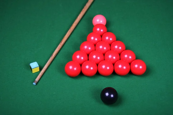 Snooker Balls and Cue — Stock Photo, Image