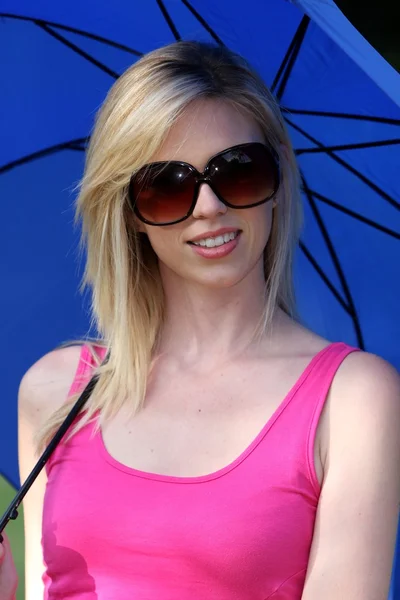 Pretty Blonde Girl and Umbrella — Stock Photo, Image