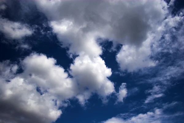 Великолепные облака — стоковое фото