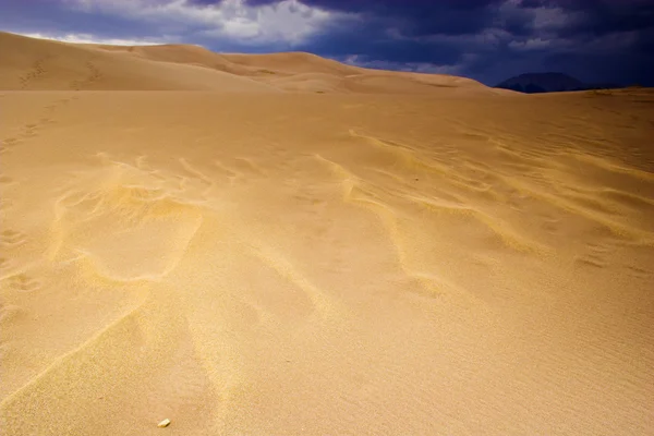 砂丘上の雷雨 — ストック写真