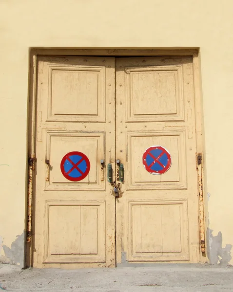 Exterior Doors — Stock Photo, Image