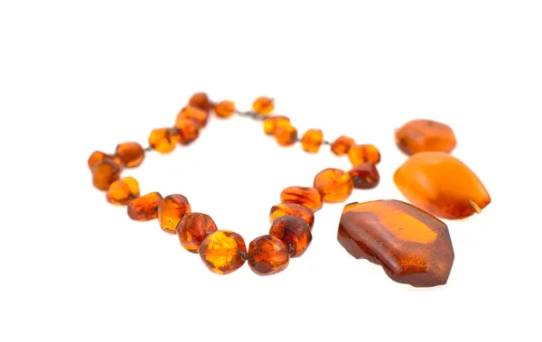 Collier ambre et trois grandes perles — Photo