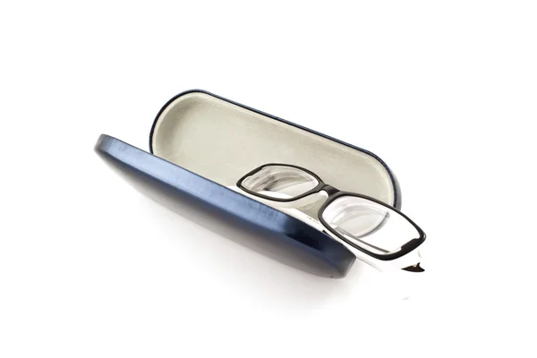 Óculos em uma caixa aberta — Fotografia de Stock