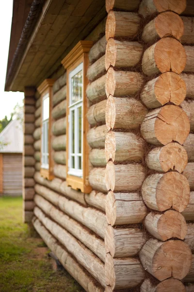 木製の丸太小屋 — ストック写真