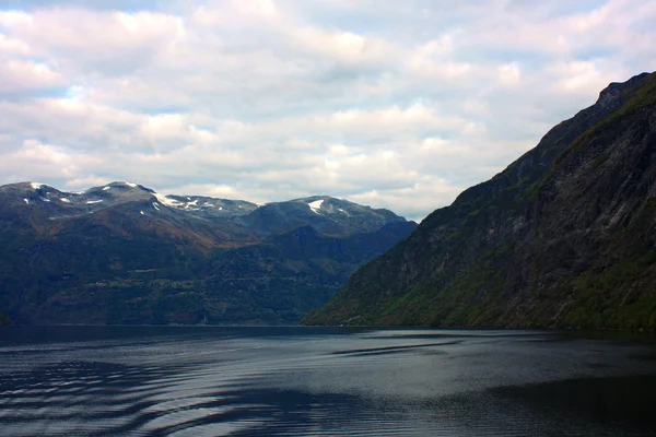 Scandinavian fjord in the mountains — Stock Photo, Image
