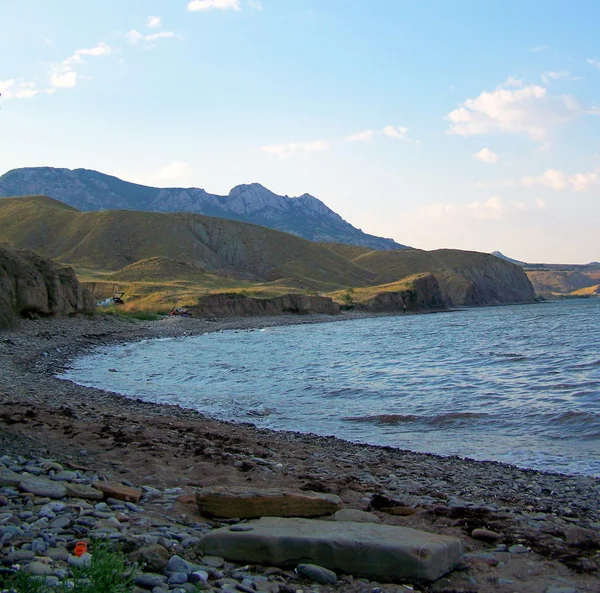 Laut dan pegunungan Crimea indah lansc — Stok Foto