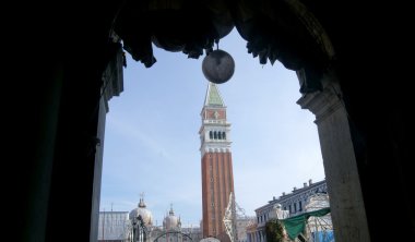Venedik çan kulesi