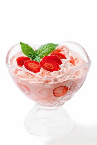 Tasse Erdbeercreme — Stockfoto
