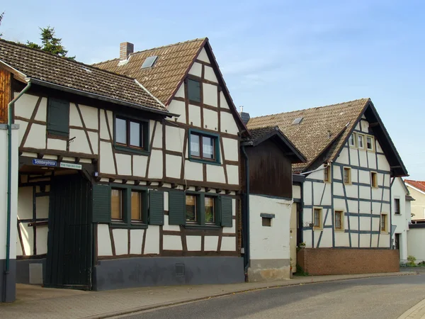 Budynki o konstrukcji kratowej Country house w Niemczech — Zdjęcie stockowe