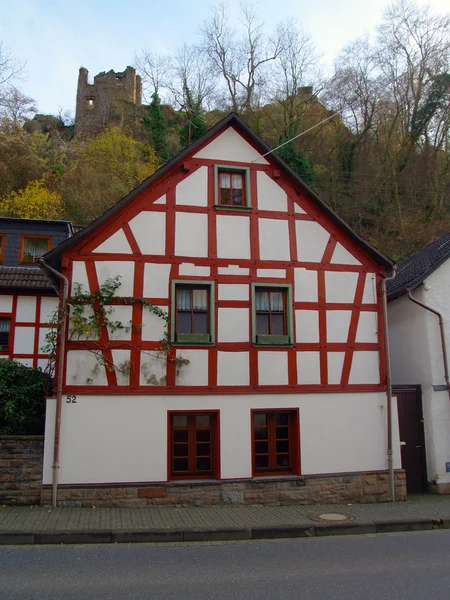 Preciosa casa de madera en Altenahr — Foto de Stock