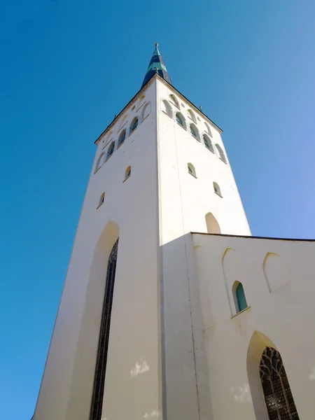 Eglise Oleviste dans le vieux Tallinn — Photo
