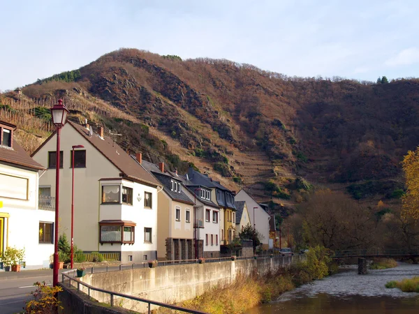 Деревня в горах Германии — стоковое фото