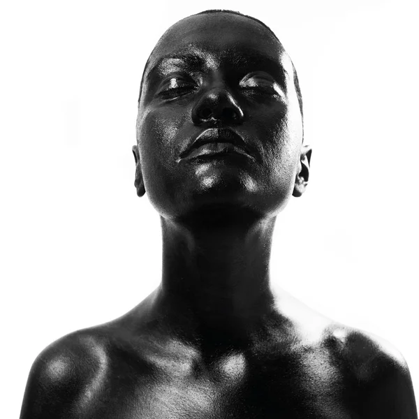 Består svart kvinna — Stockfoto
