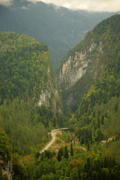 Paisaje de montaña del Cáucaso —  Fotos de Stock