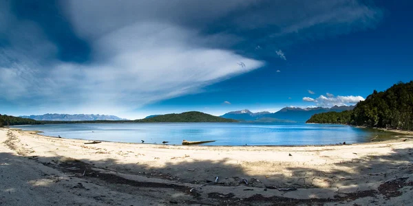 Lake manapouri — Stock Photo, Image