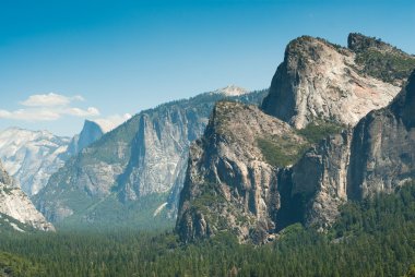 Tunnel view in yosemite national park clipart