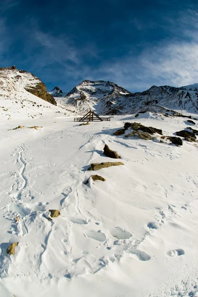 Vista panorâmica dos alpes em Kreuboden — Fotografia de Stock