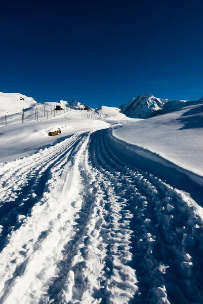 Snow trail — Stock Photo, Image