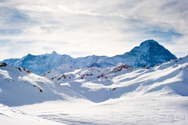 Eiger acima de Grindelwald — Fotografia de Stock