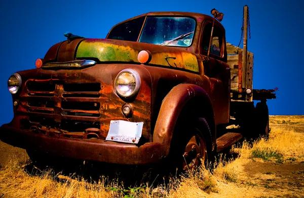 Старый грузовик 2 — стоковое фото
