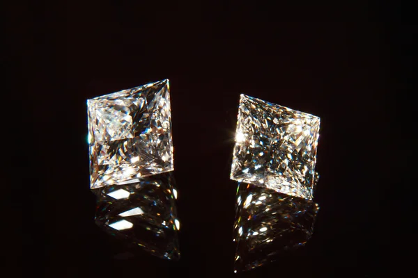 Dos diamantes . — Foto de Stock
