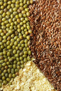 Mung fasulye, keten tohumu ve soya gevreği