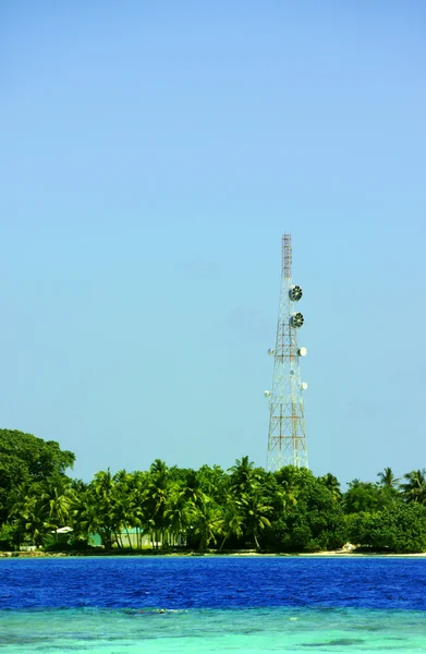 Torre de radiodifusão — Fotografia de Stock