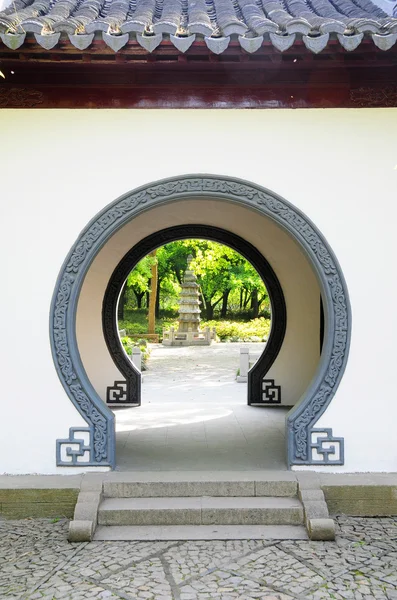 Chińskie tradycyjne drzwi — Zdjęcie stockowe