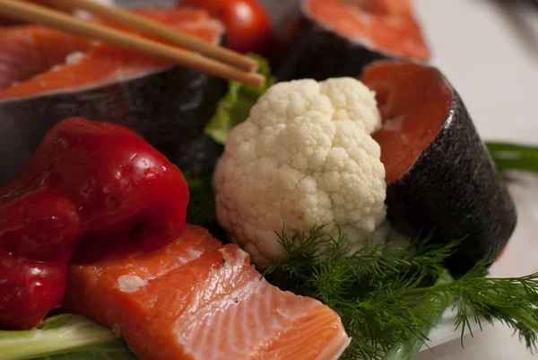 Stock image Salmon with vegetables