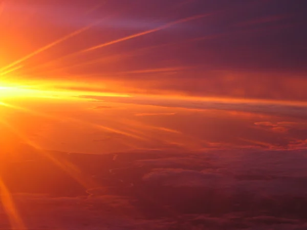 Explosion bei Sonnenuntergang — Stockfoto