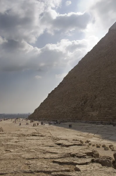 Velká pyramida v Gíze — Stock fotografie