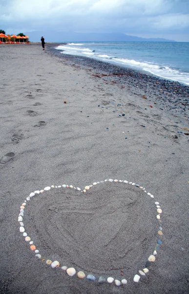 Plajda kalp mesajı — Stok fotoğraf