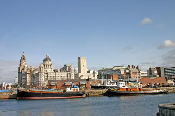 Liverpool Navios na doca — Fotografia de Stock