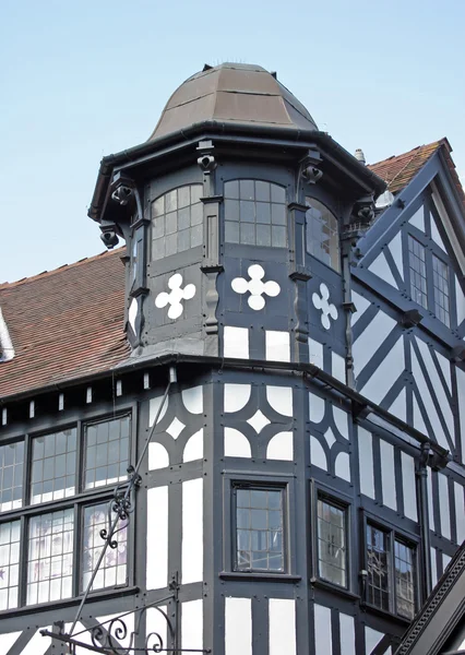 Antiguo Edificio Blanco y Negro en Chester — Foto de Stock